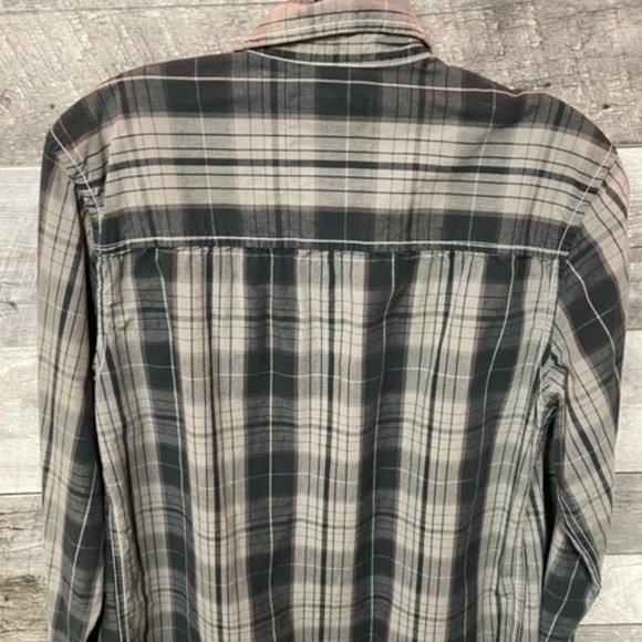 Mens Dark & Light Grey Plaid Long Sleeve Casual URBAN HERITAGE M Shirt EUC - Picture 2 of 5